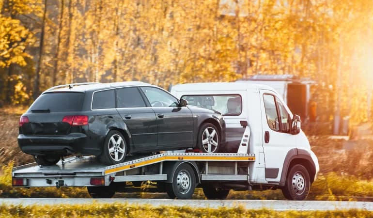 Oto çekici hizmeti — Tercih Oto profesyonel araç taşıma